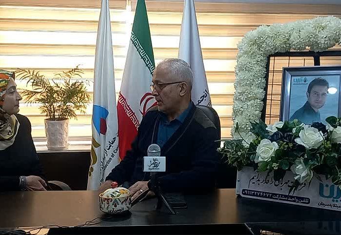 جوانه امیدرا درآرین گلستان کنیم