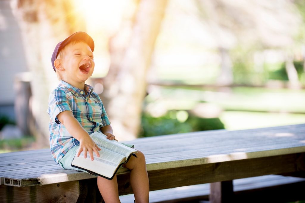 افزایش شادی و نشاط در کودک و اثرات آن