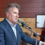 بایدتندیس کارآفرینان درشهرنصب شود