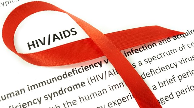 زنان، ۱۶ درصد مبتلایان به HIV در کشور